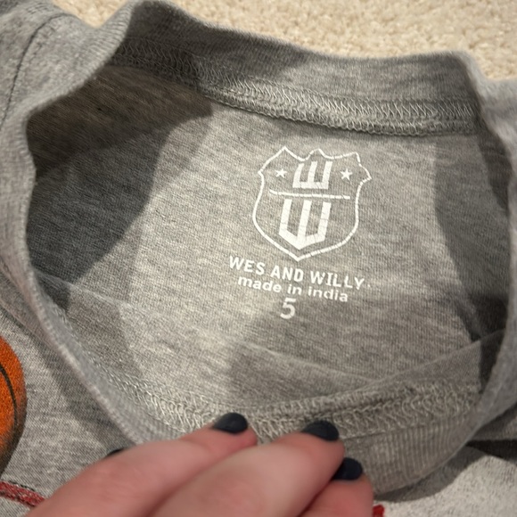 Wes and Willy Short Sleeve Tee Shirt - Picture 2 of 2